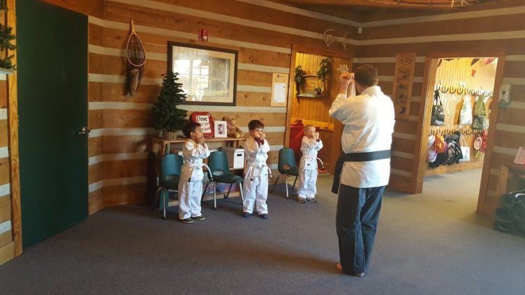 karate_lesson_bearfoot_lodge_private_school_sachse_tx-752x423